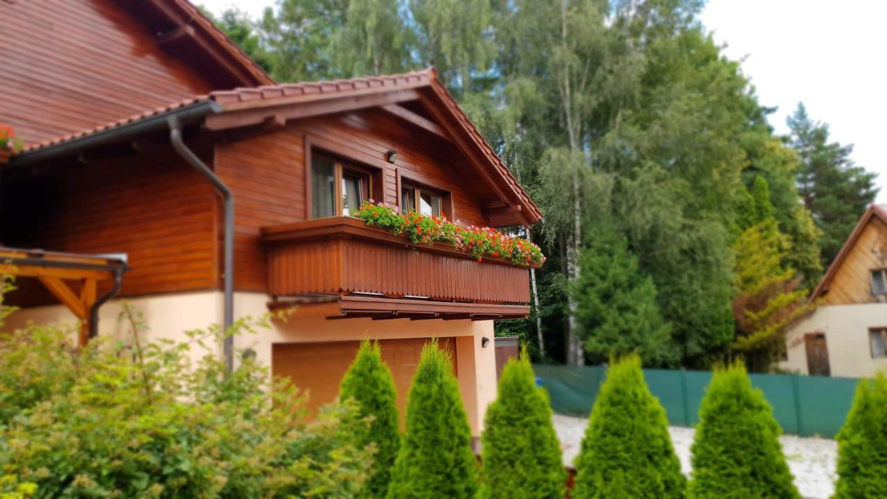 Stara Lesna Adex Apartment Bagian luar foto
